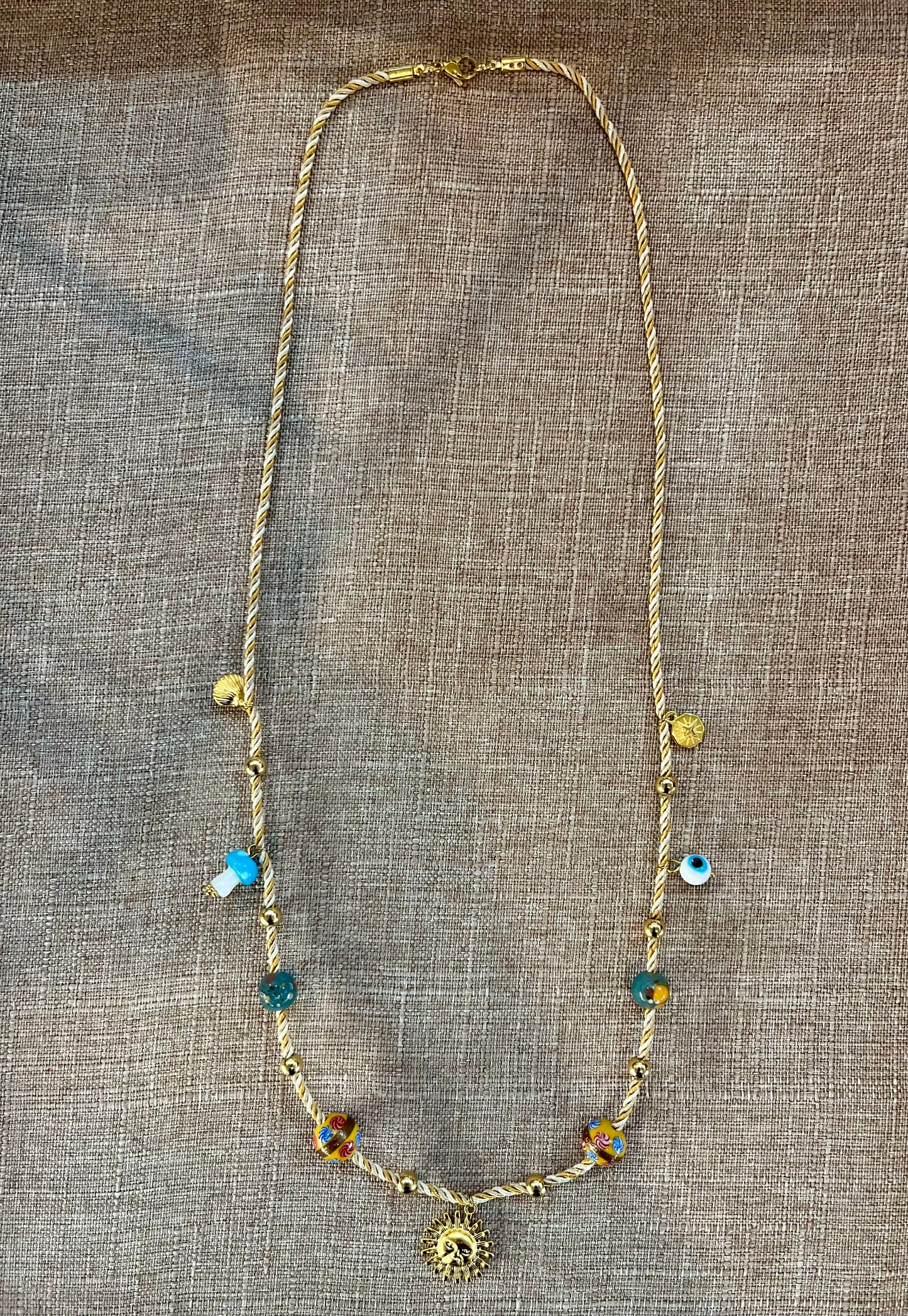 Collar Setenta