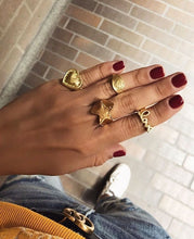 Cargar imagen en el visor de la galería, Anillo 💚
